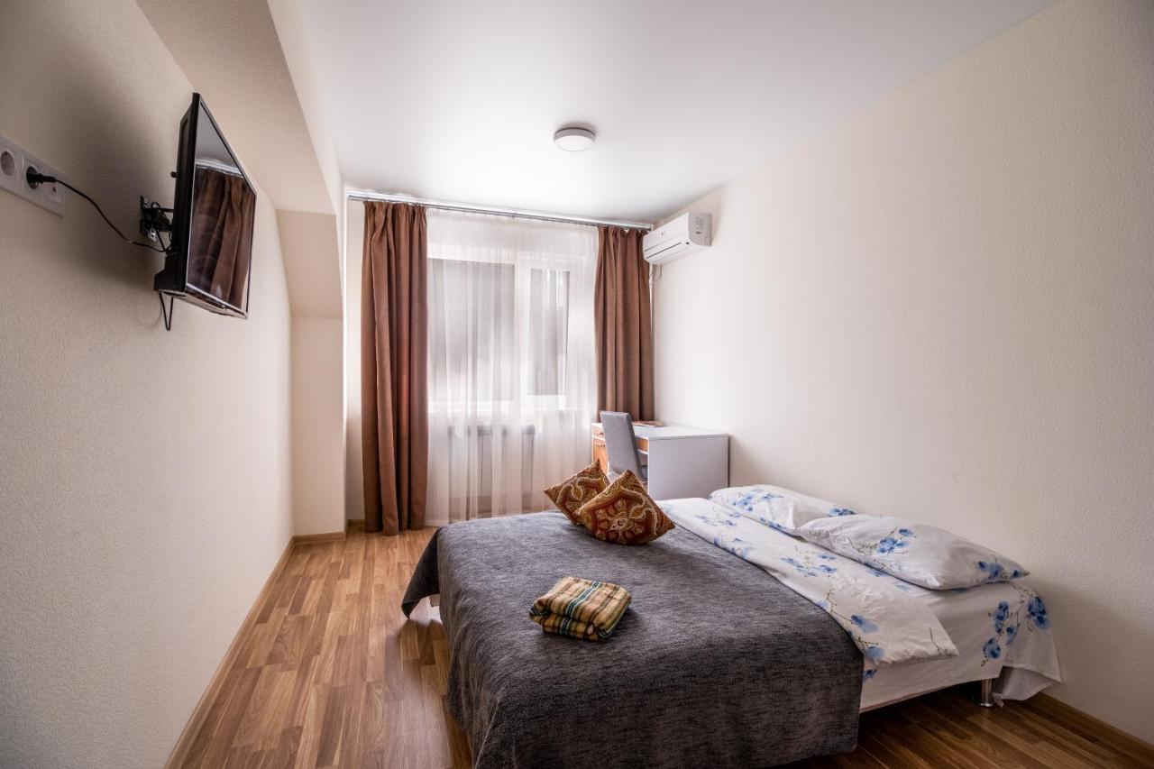 Home Inn Киев Екстериор снимка